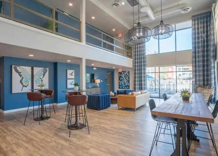 Spacious 1bd - Balcony, Pool, Gym, W-d - Sleeps 4 * Tempe